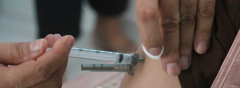 Caraguá já aplicou mais de 44 mil doses da vacina contra COVID-19