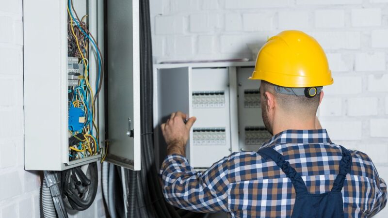 Caraguá abre inscrições para curso de Pequenos Reparos em Edificações – Parte Elétrica