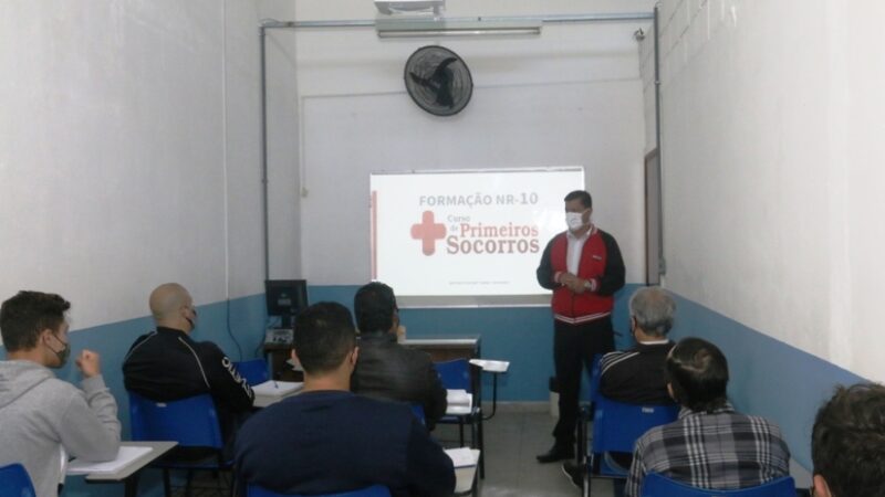 Fundo Social de Caraguá abre curso NR10 – Segurança em Instalações e Serviços de Eletricidade