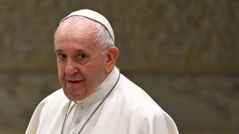 Violência conjugal é um ato “quase satânico”, afirma o papa
