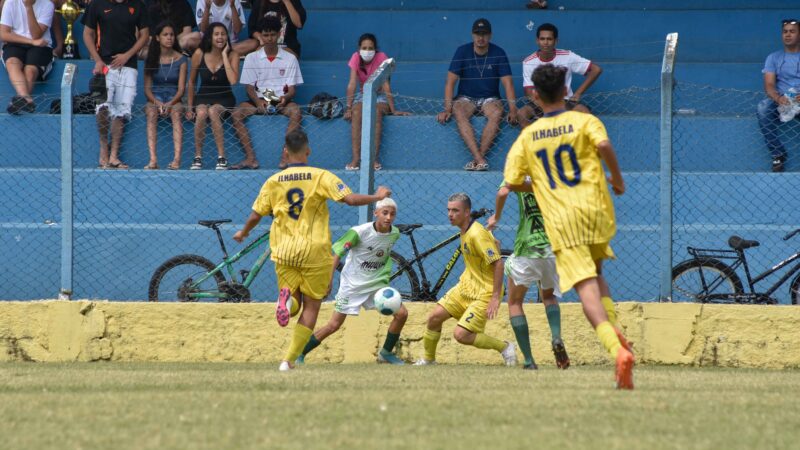 Seleção de Ilhabela Sub-15 é a grande campeã da Copa Ilhabela de Futebol de Campo de Base