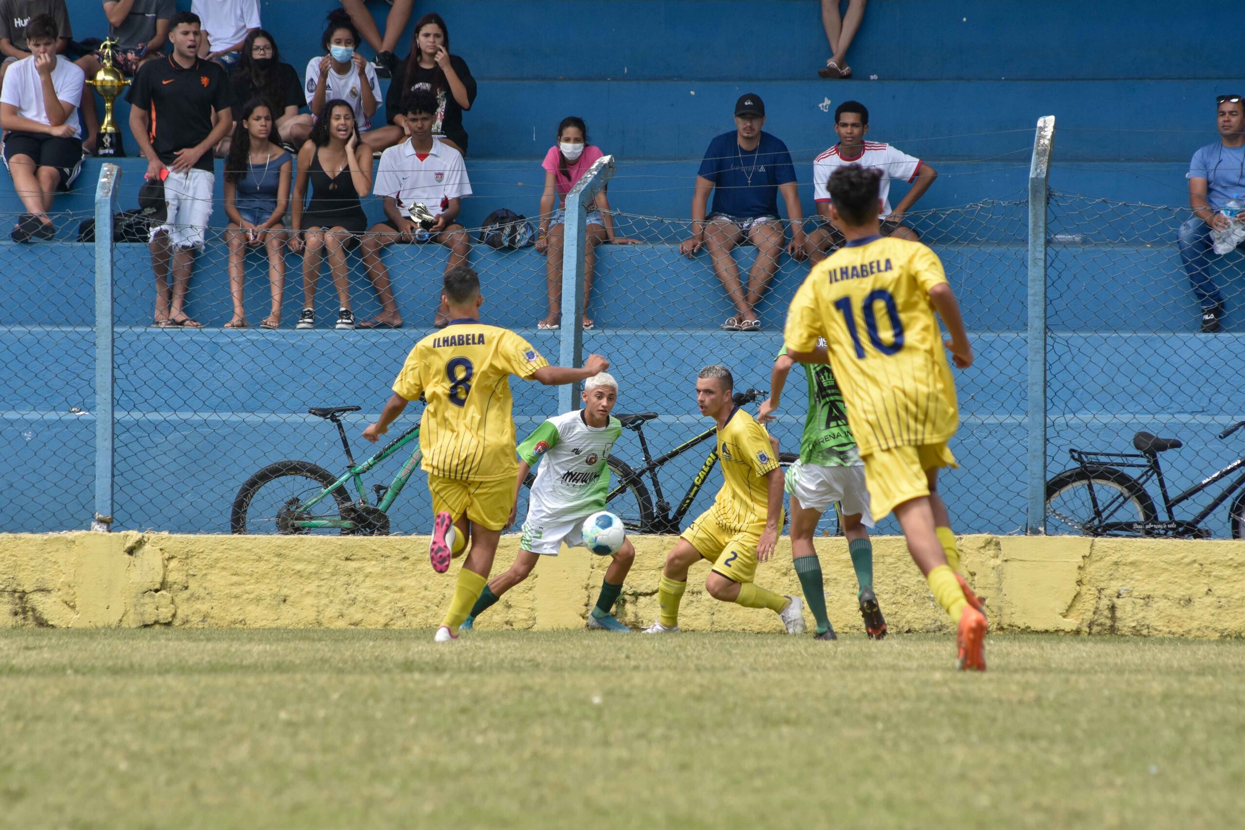 Seleção de Ilhabela Sub-15 é a grande campeã da Copa Ilhabela de Futebol de Campo de Base