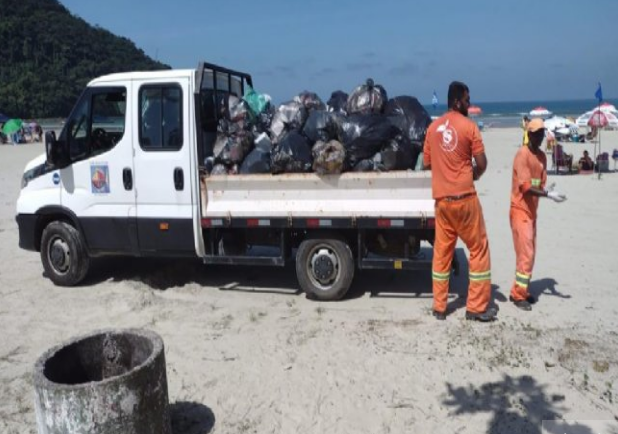 Prefeitura amplia serviço de coleta de lixo em todo o município durante o Carnaval