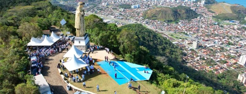 QUASE 2 MIL PESSOAS PARTICIPARAM DAS FESTAS RELIGIOSAS EM CARAGUATATUBA
