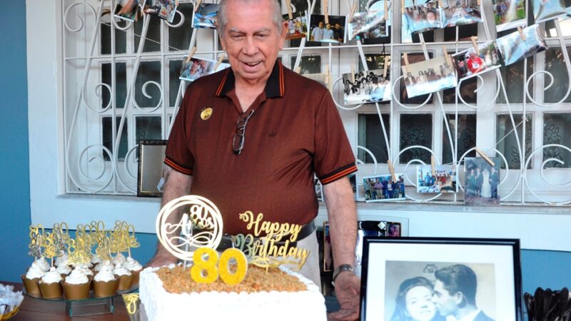 Ex-Prefeito Décio Galvão comemora 80 anos!