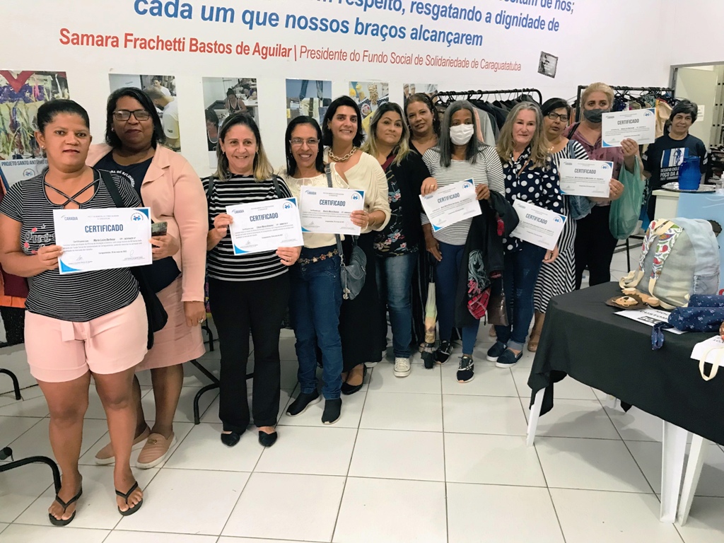 Parceria do Fundo Social de Caraguatatuba e escolas renomadas já qualificou 180 pessoas no primeiro semestre de 2022