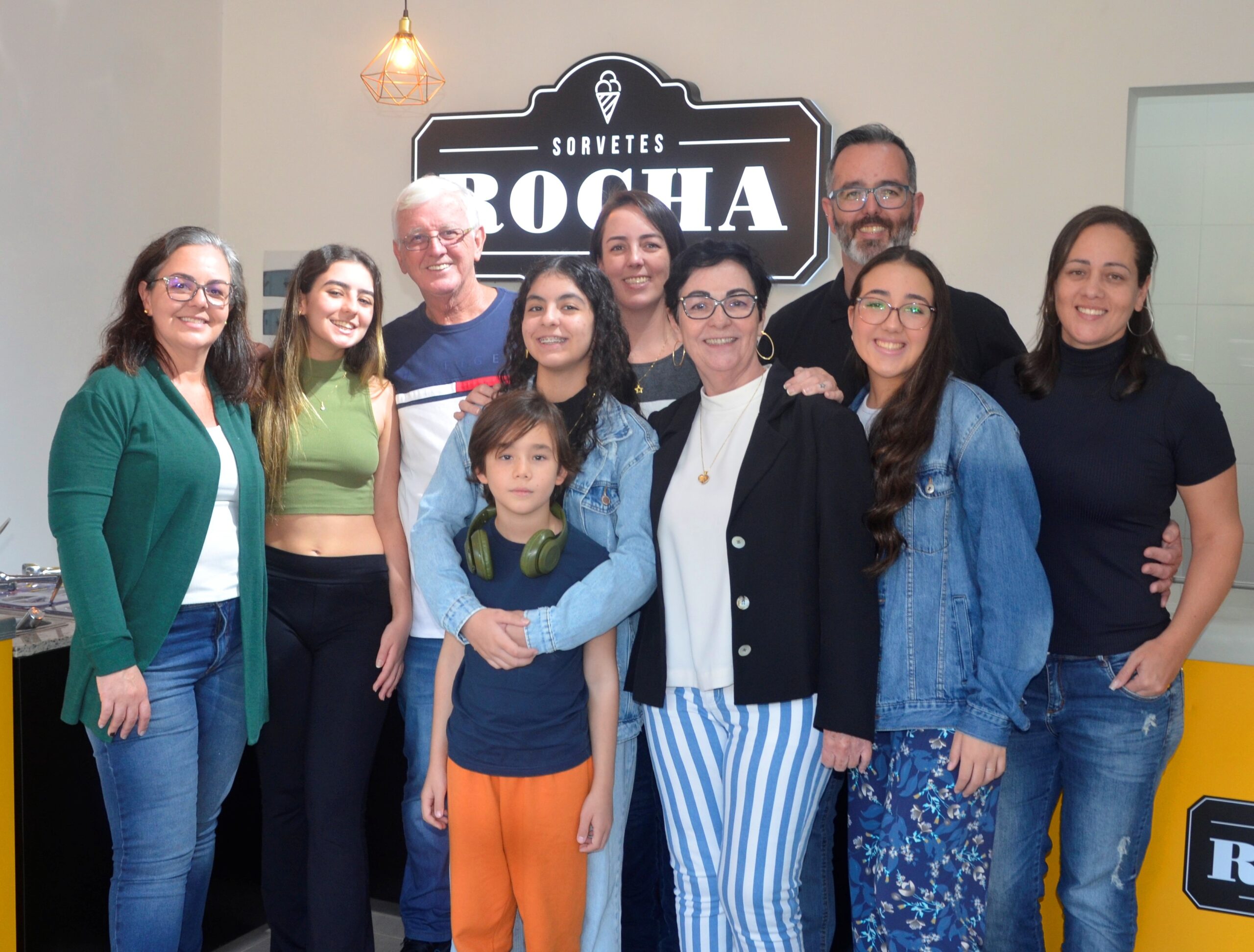 Família Rocha inaugura mais uma sorveteria