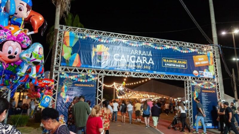 Você não pode perder o Arraiá Caiçara, a festa continua até domingo (24) na rua da Praia