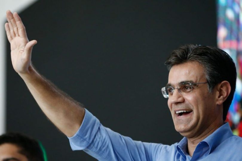 Governador na Área