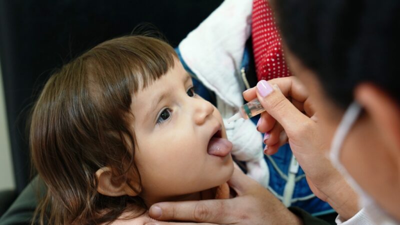 Campanha de Vacinação contra Paralisia Infantil em Caraguatatuba vai até 31 de Outubro