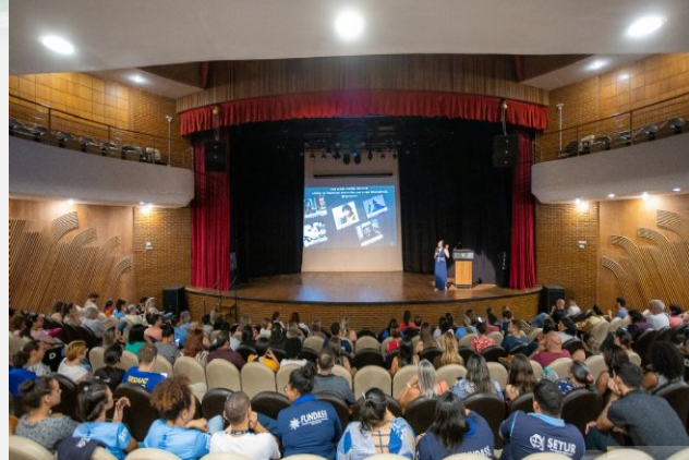 Palestra “Descomplique: a inteligência emocional nos negócios”