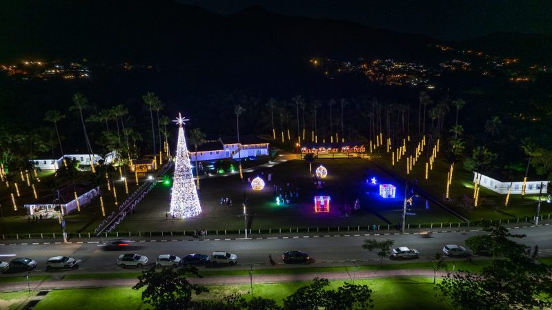 A Vila do Natal em Ilhabela é um sucesso