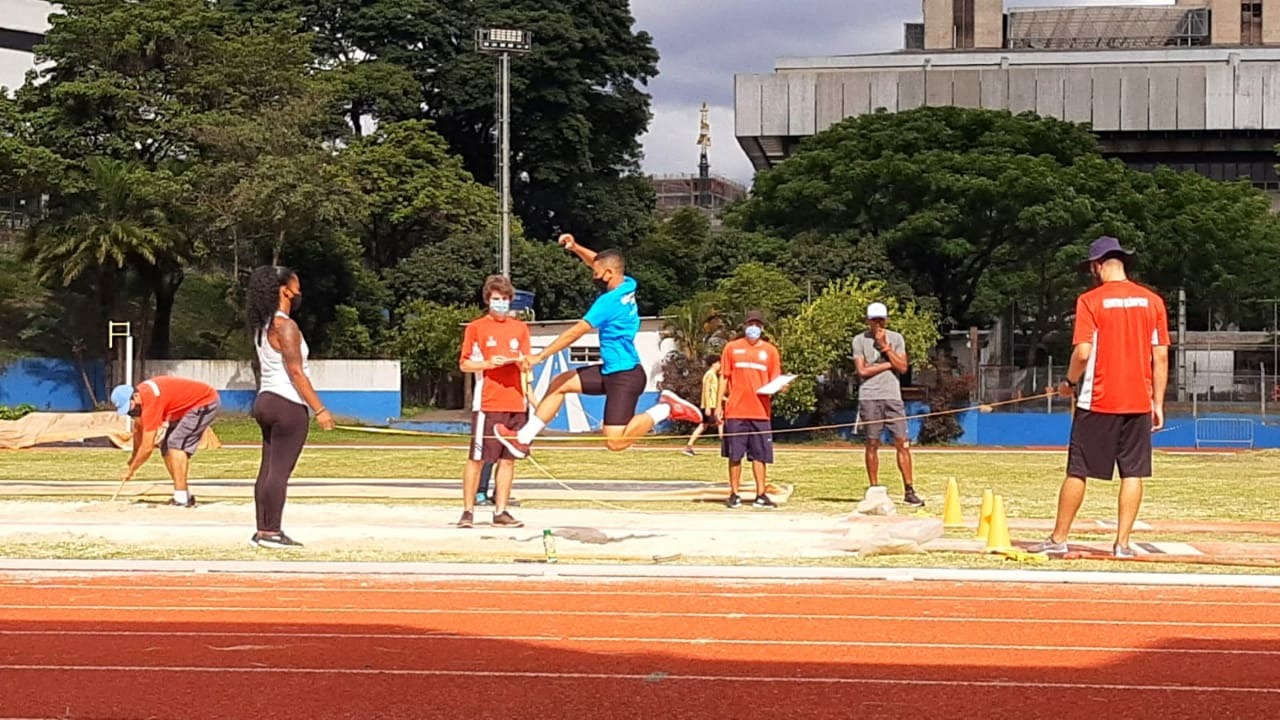 Faça a sua inscrição para o programa Bolsa Atleta em Ilhabela!
