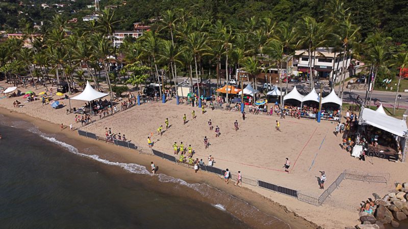 Beach Soccer da Dorotéia é neste sábado em Ilhabela