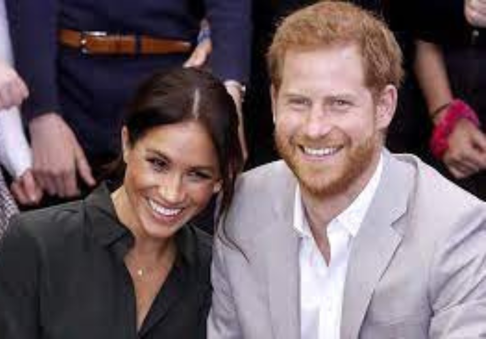 Príncipe Harry se arrepende de ter visto cenas de sexo da duquesa de Sussex
