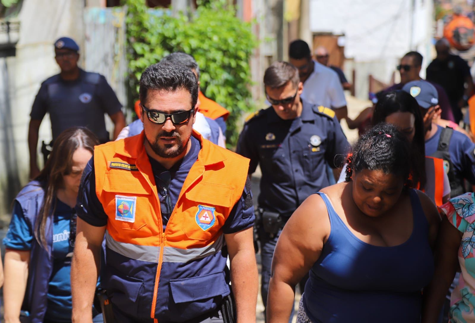 Prefeito Felipe Augusto alinha medidas urgentes com vereadores para reconstrução de São Sebastião após fortes chuvas