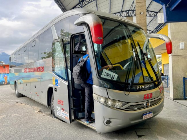 Credencial de embarque do transporte universitário está liberada de chancela no mês de dezembro