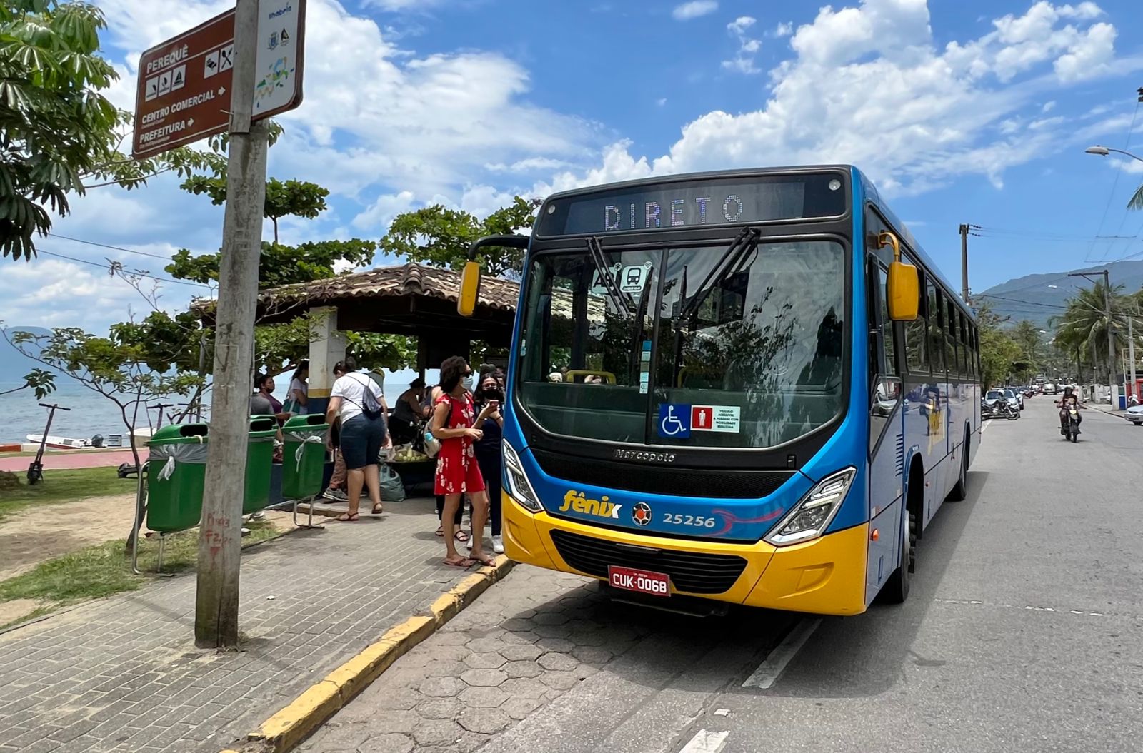 Prefeito Toninho Colucci incentiva uso do transporte público em Ilhabela com tarifa a R$ 1 durante o Carnaval