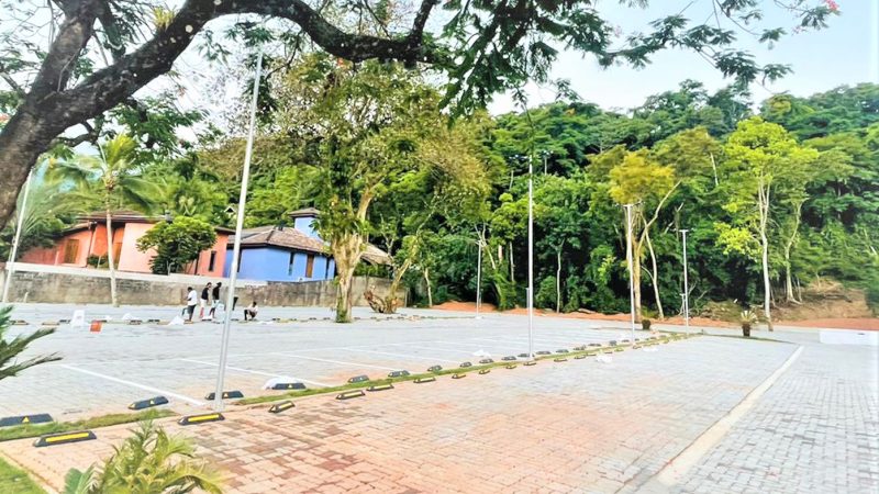 Ilhabela: Novo estacionamento do Paço Municipal inaugura nesta sexta-feira com 137 novas vagas para veículos