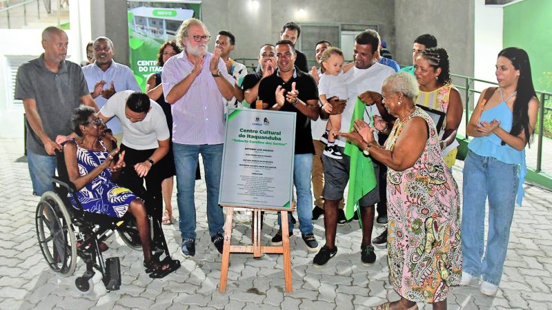 Toninho Colucci entrega para o Itaquanduba o novo Centro Cultural do bairro