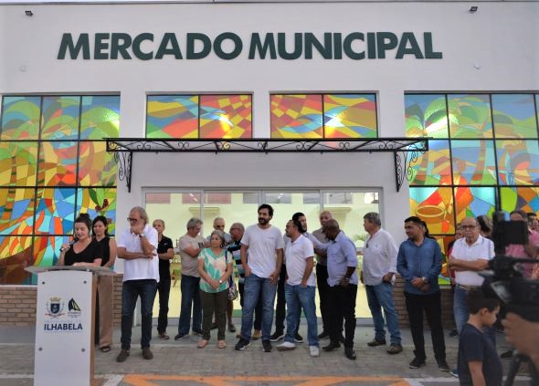 Prefeito de Ilhabela inaugura novo Mercado Municipal