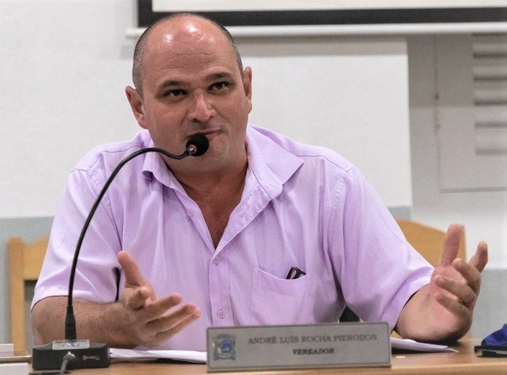 Vereador André Pierobon abraça a causa de pessoas diagnosticadas com Transtorno do Espectro Autista de São Sebastião