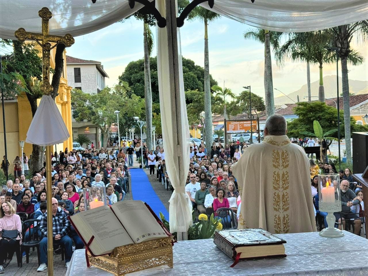 Saiba o significado do feriado de Corpus Christi