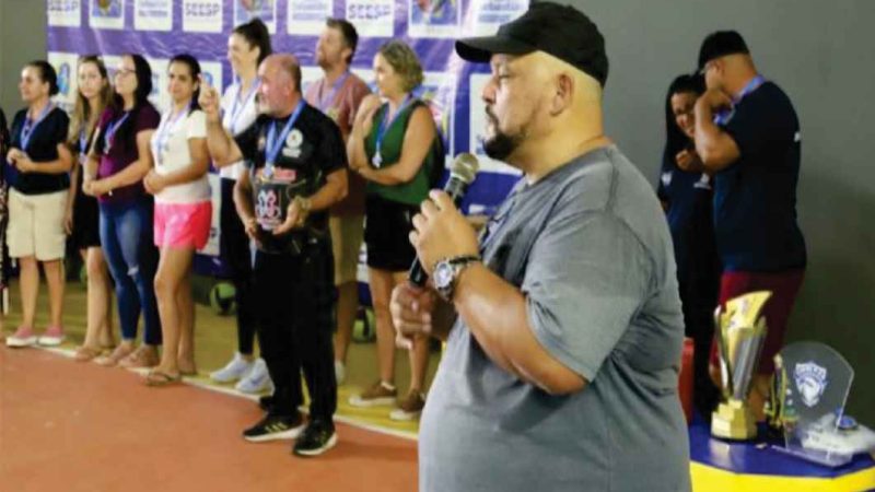 Encerramento da Escolinha Municipal de Voleibol