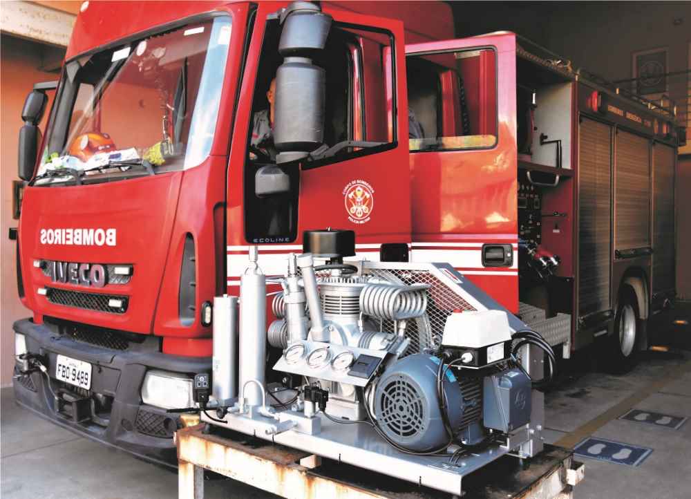 Prefeitura de Ilhabela entrega novo equipamento ao Corpo de Bombeiros