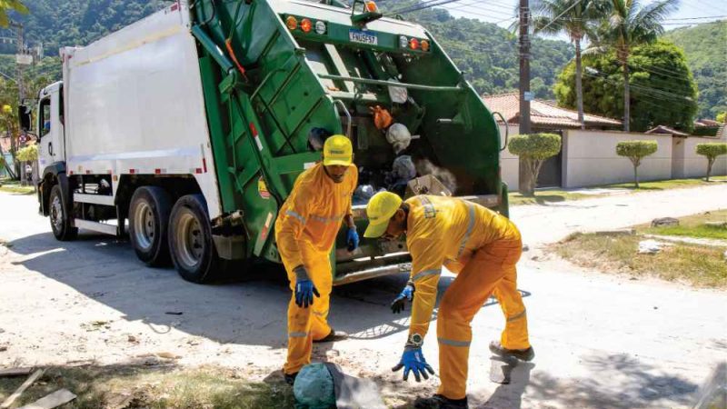 Nova empresa de coleta de lixo começa a operar em São Sebastião