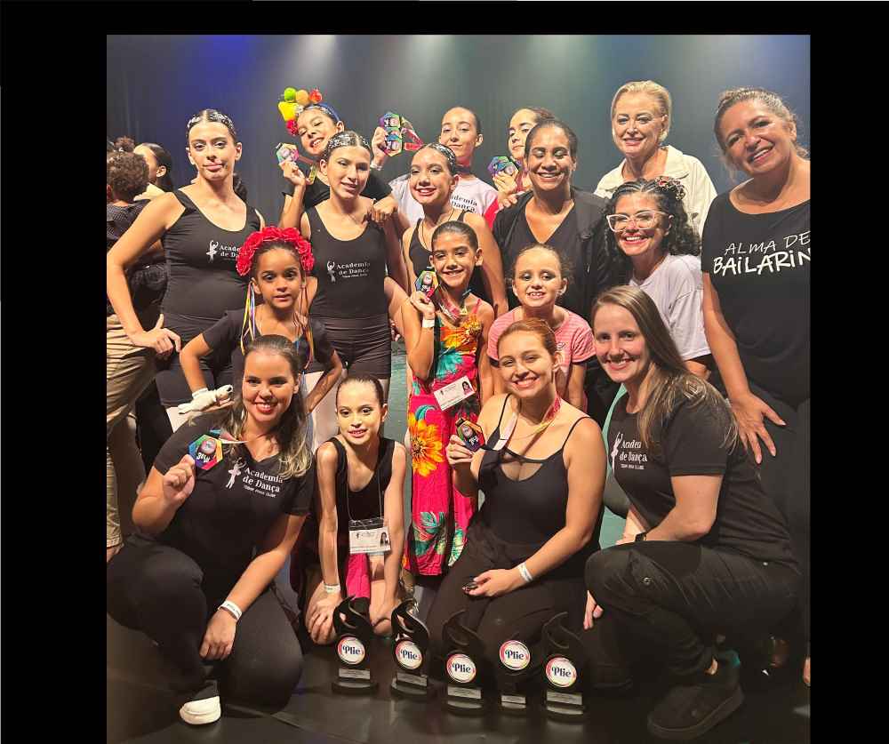 Academia de Dança do Tebar Praia Clube é premiada em Ubatuba