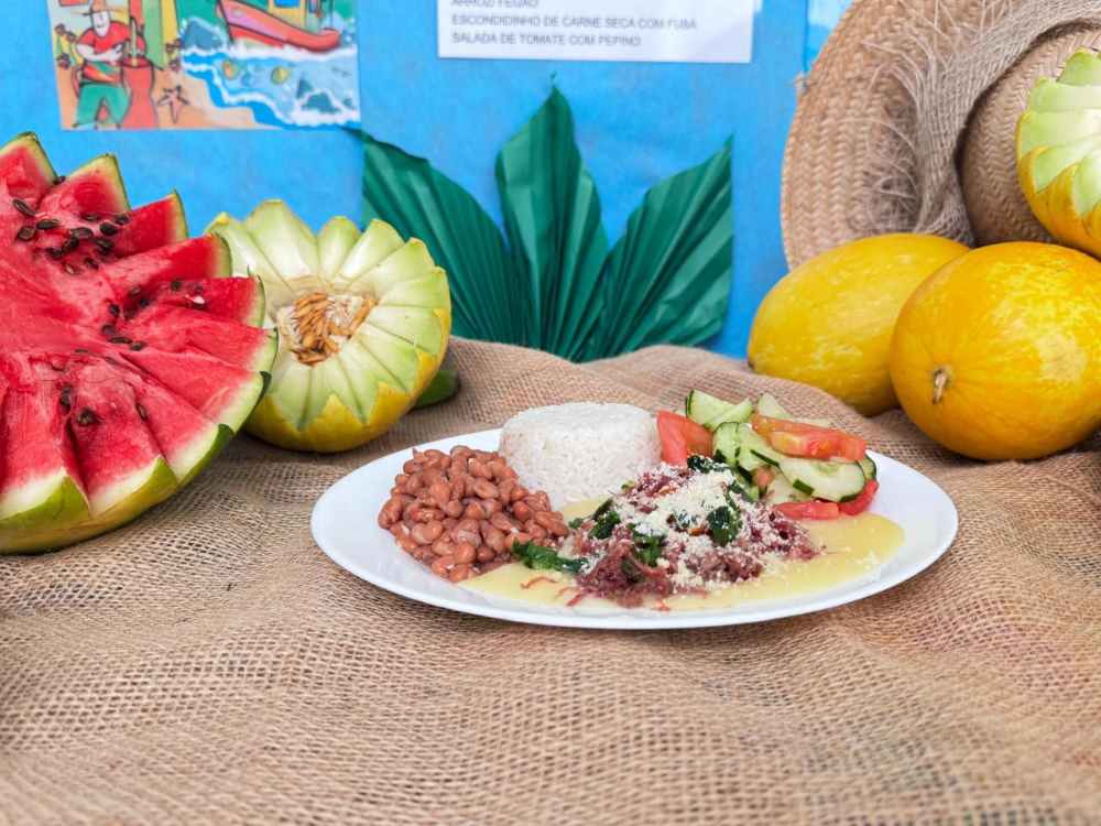 Cardápio Caiçara nas escolas municipais de Ilhabela