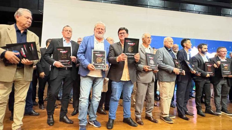 Ilhabela recebe Selo Bronze do Programa Facilita SP