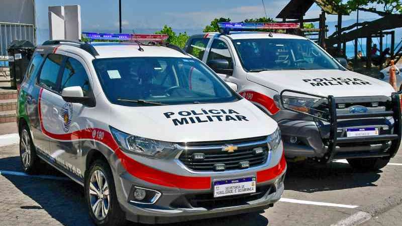 Prefeito Toninho Colucci entrega novas viaturas em Ilhabela