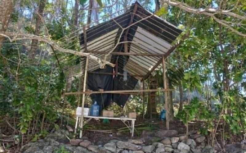 Prefeitura de São Sebastião desmantela construção  irregular em área de proteção ambiental em ‘As Ilhas’