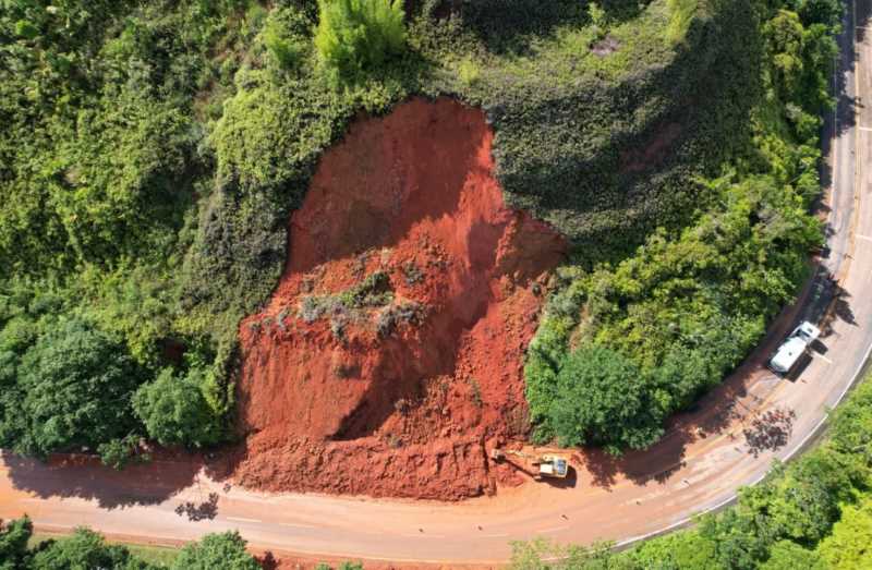 Prefeitura de São Sebastião age rápido e promove limpeza de áreas afetadas
