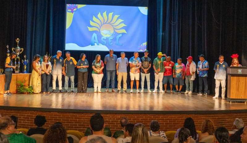 Festa de premiação do Carnaval 2026 encanta público em noite de emoção e reconhecimento