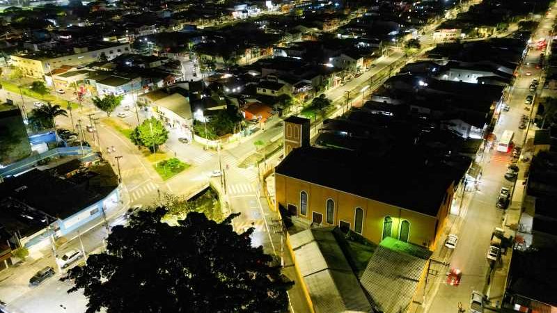 São Sebastião mais iluminada