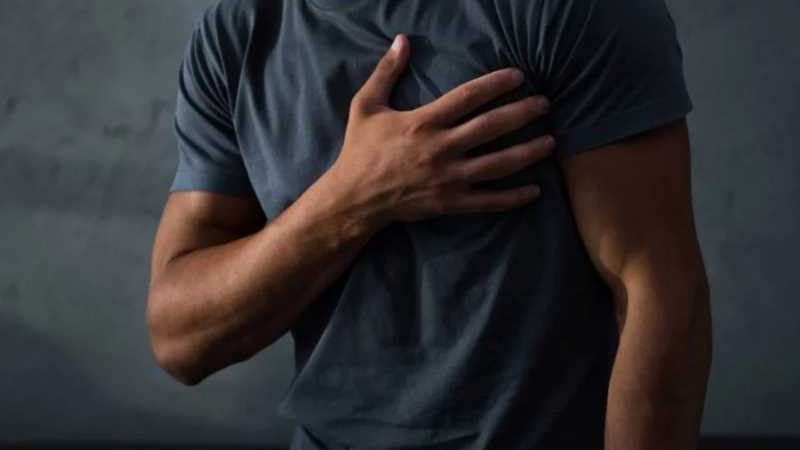 1 mês antes de um Ataque Cardíaco, o corpo vai avisar com estes 5 sinais